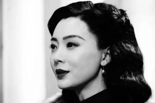 国产熟女3p,激情四溢的激情演绎,揭秘成人世界的隐秘诱惑